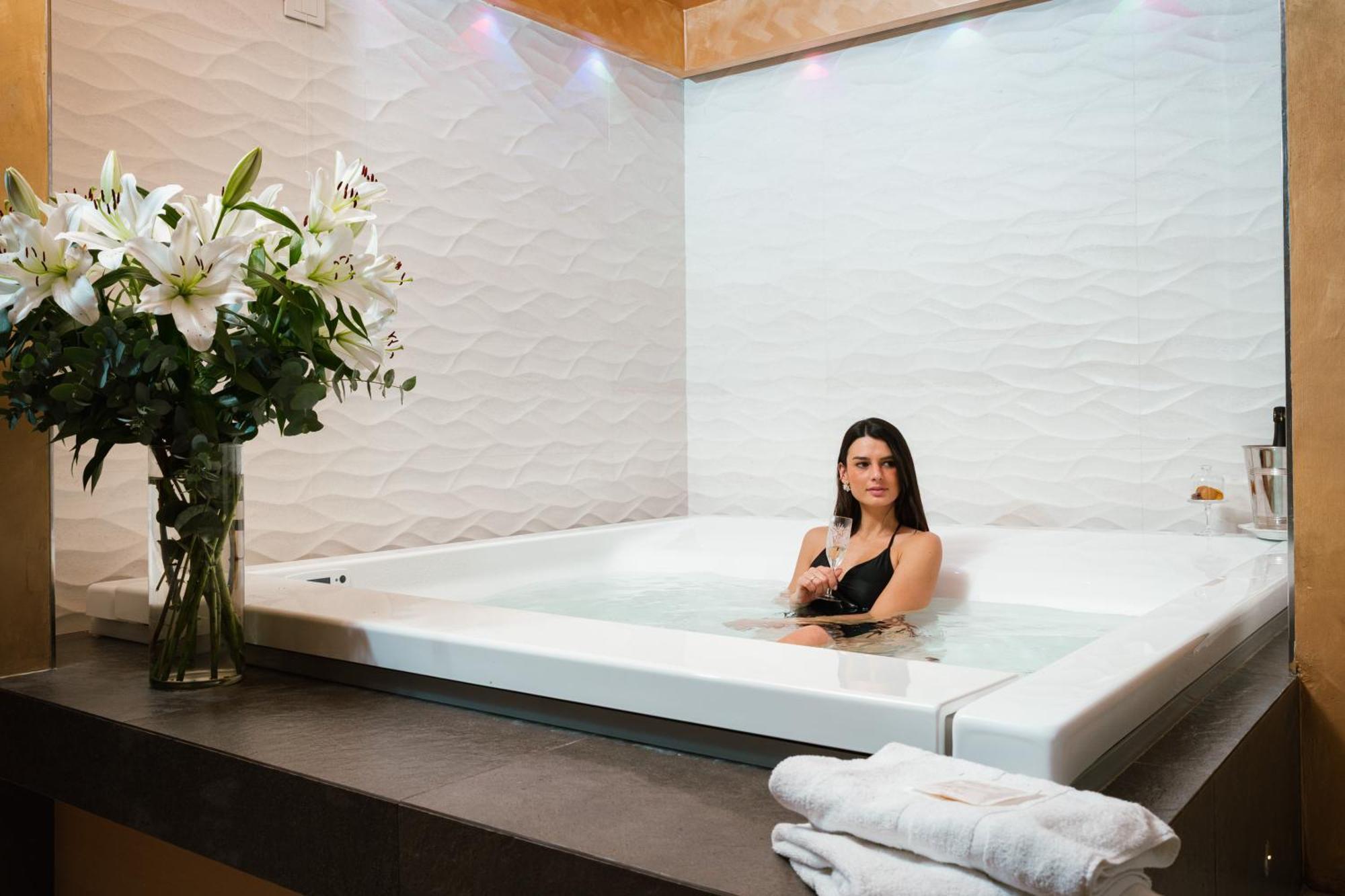 Ponte Vecchio Suites & Spa Florencja Zewnętrze zdjęcie