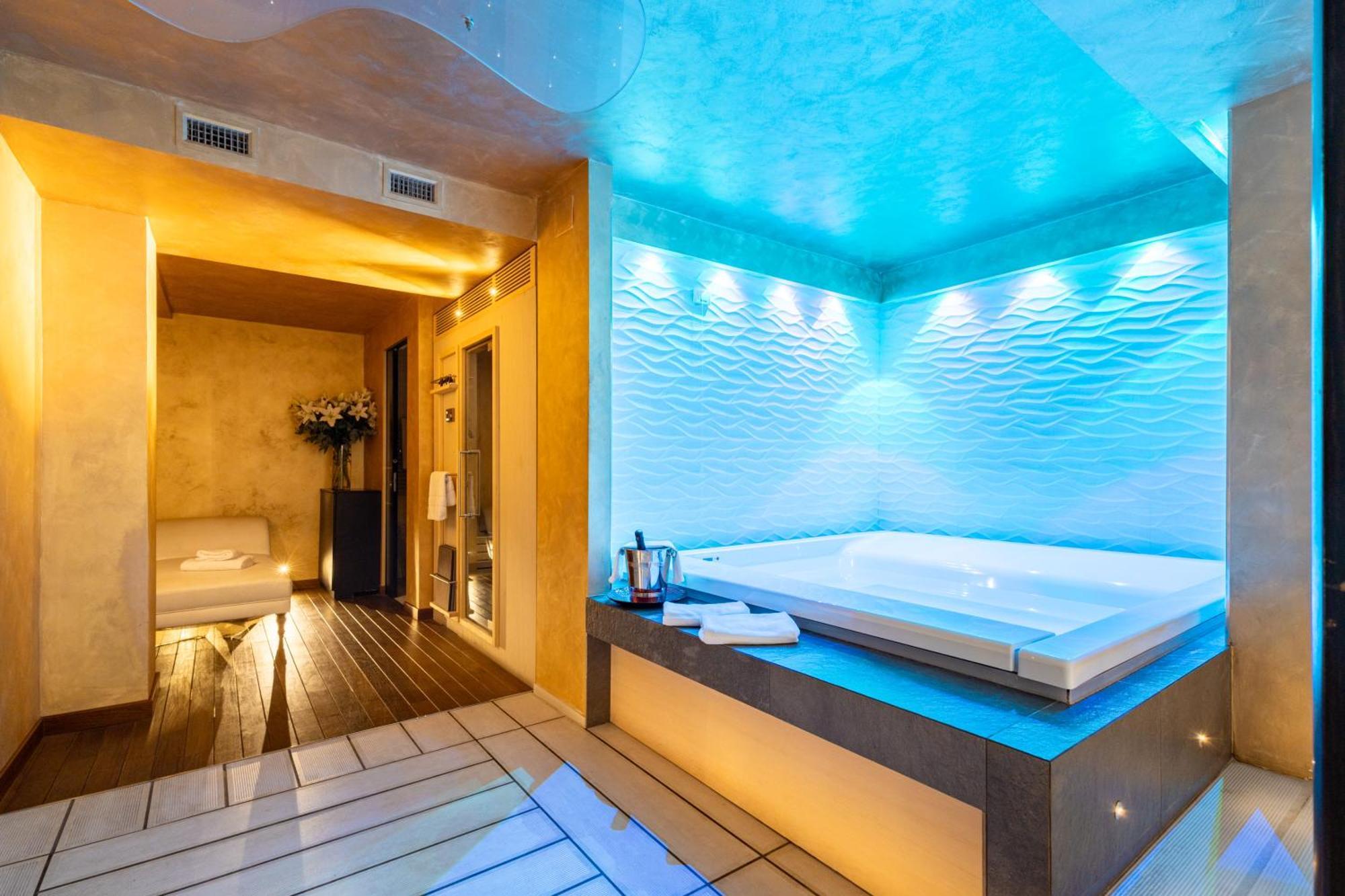Ponte Vecchio Suites & Spa Florencja Zewnętrze zdjęcie